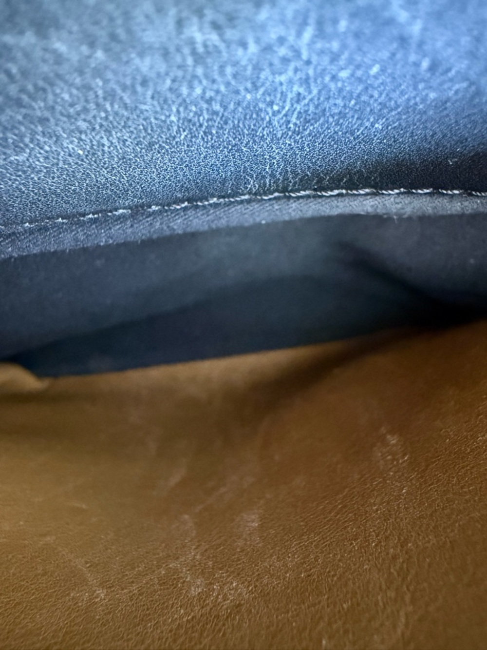 Bally Vintage Black Leather Tote and Shoulder Bag with Red Handles and Strap - Picture 12 of 15